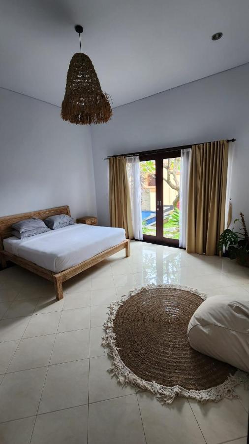 Villa Danielle Seminyak  Luaran gambar
